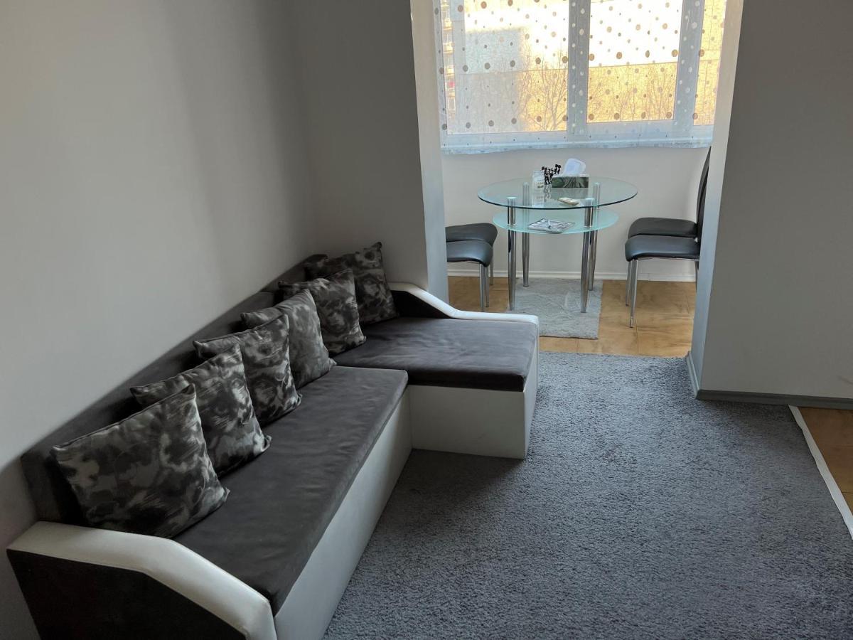 Cosy Central Apartment Варна Экстерьер фото